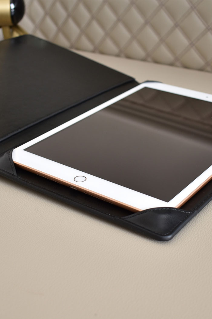protection pour Ipad en cuir sur mesure