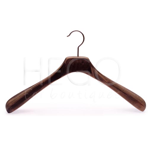 Cintre en bois pour veste pour homme